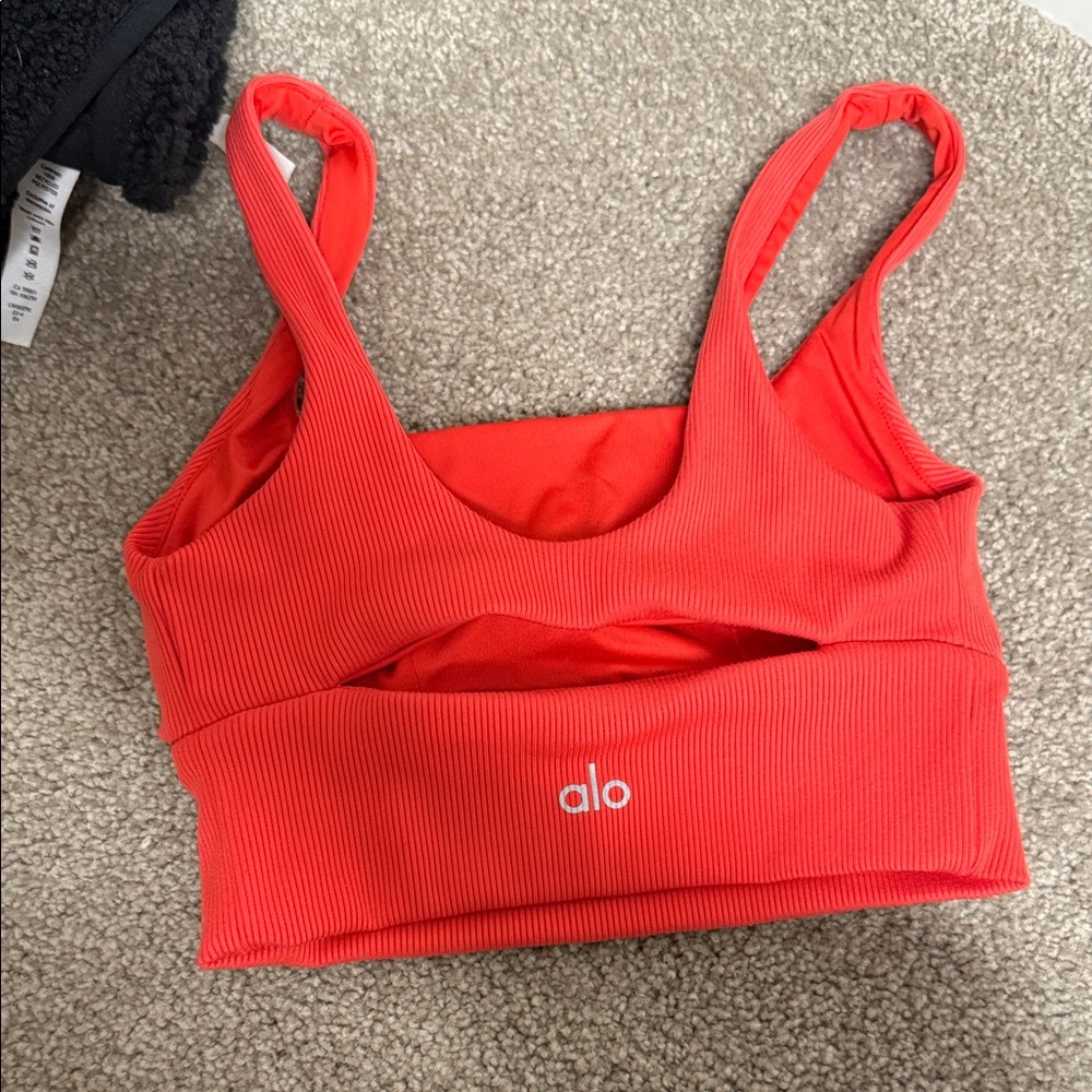 ALO Yoga Vibrant Red Bandeau - Picture 2 of 3